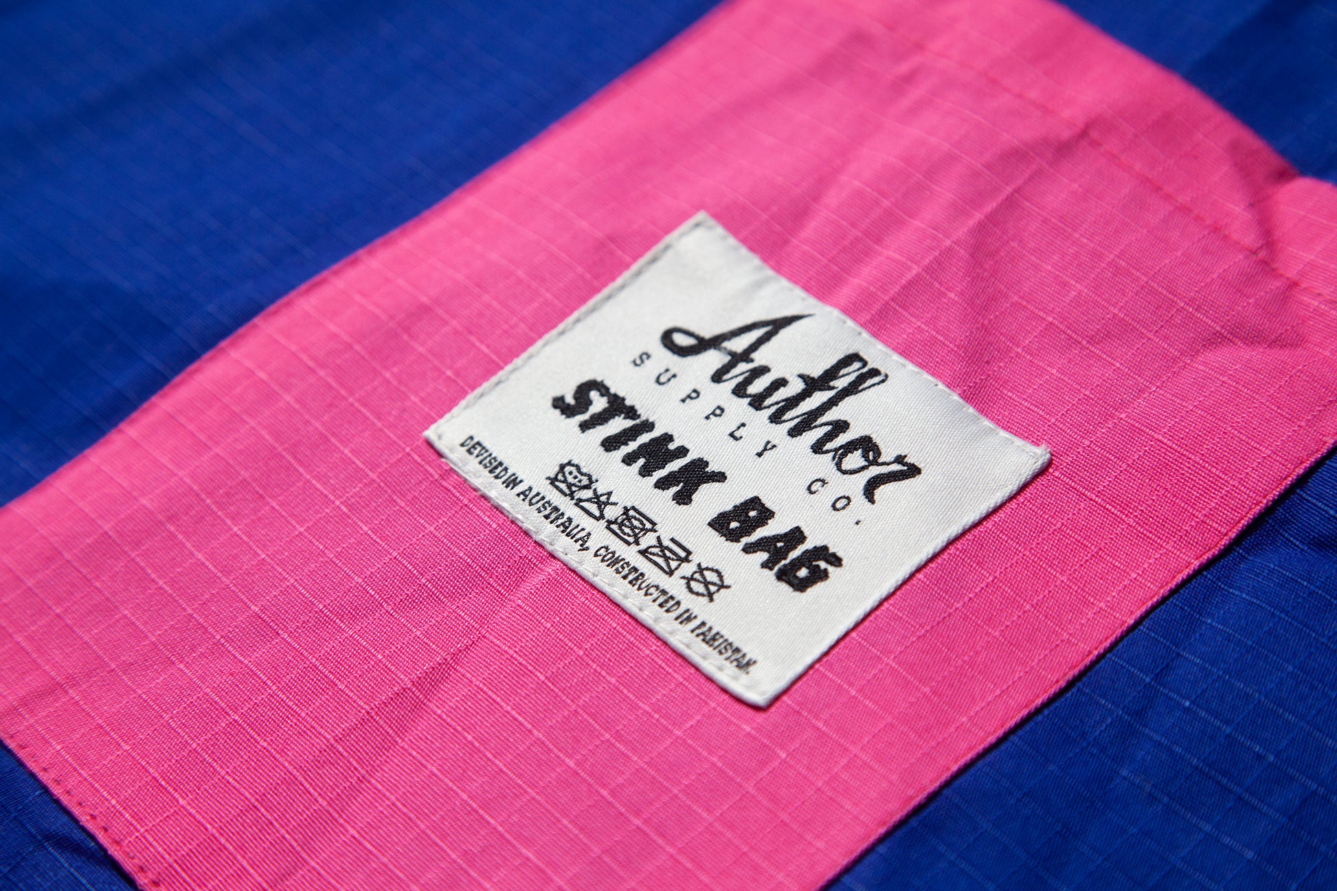 STINK BAG - BLUE-PINK-GREEN