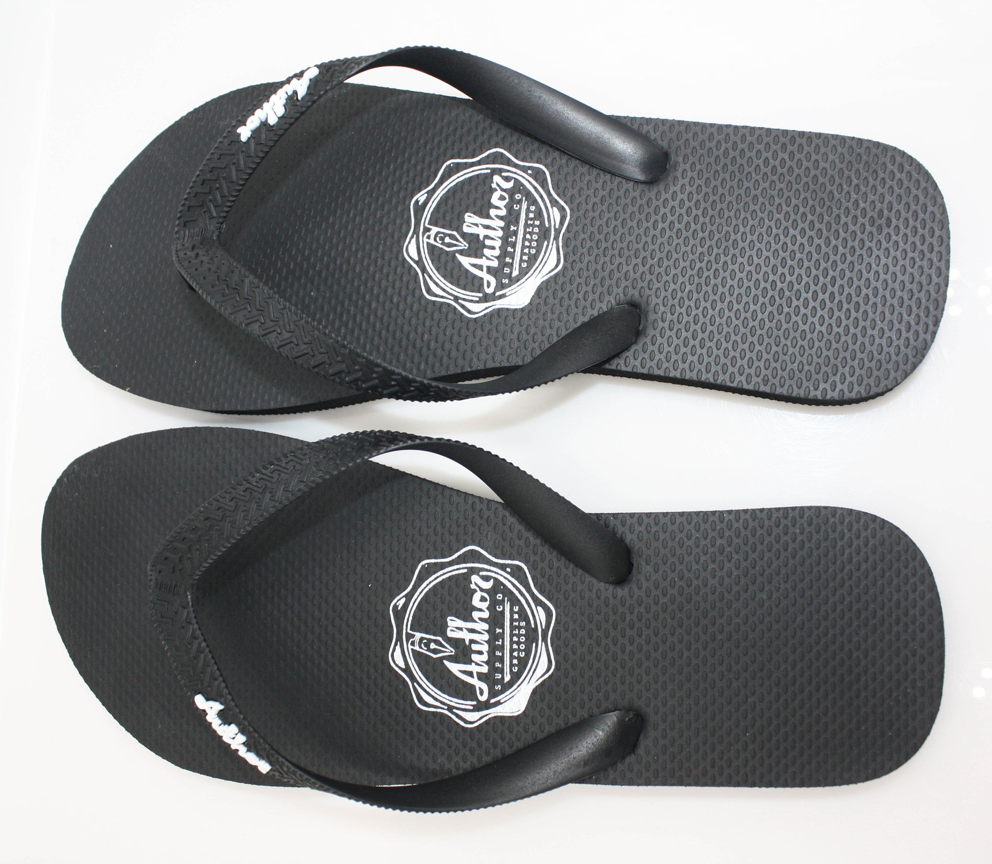 CLASSIC THONGS